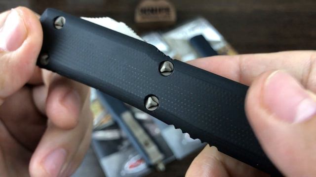 Ножи Ultratech Hellhound от Microtech смотреть онлайн