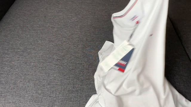 Футболка Tommy Hilfiger Jeans L Белая смотреть онлайн