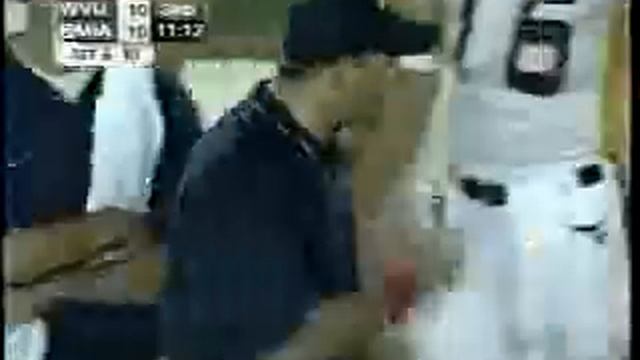 pac man tangles with kellen winslow смотреть онлайн