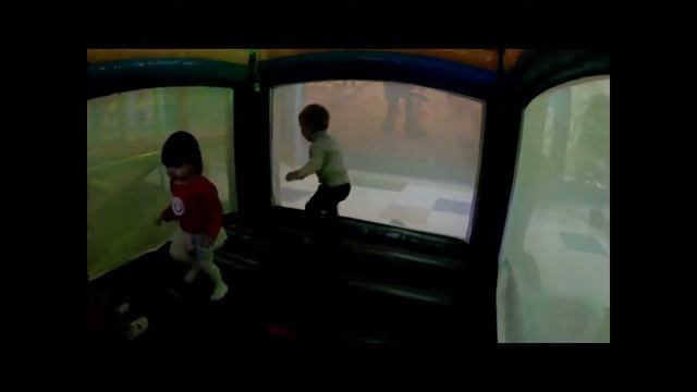 Вова В ТРЦ Красная площадь смотреть онлайн