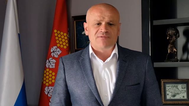 Выпускникам. Поздравление главы администрации г.Судака И.Г. Степикова смотреть онлайн