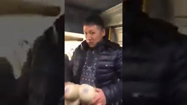 Вязаные сиськи ;) смотреть онлайн