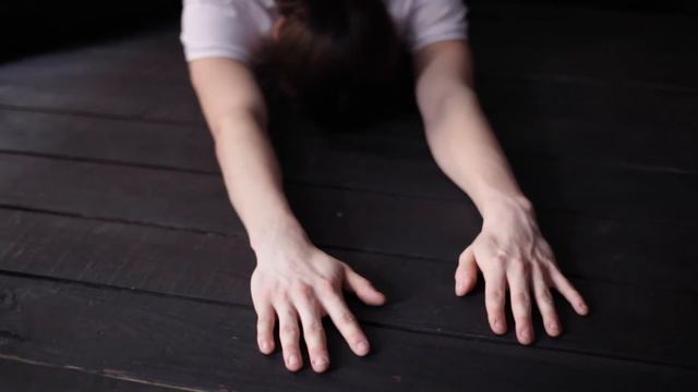 Минута йоги в чайной смотреть онлайн