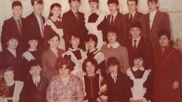 Вечер встречи выпускников. 35 лет. смотреть онлайн