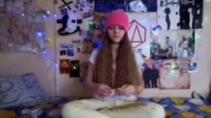 ПЕРЕКРАСИЛАСЬ В БЛОНДИНКУ? ОТРЕЗАЛА ЧЁЛКУ? / Повторяю фото блогеров)