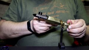 Тиски для вязания мушек Terra Rotating Spring Action Vise