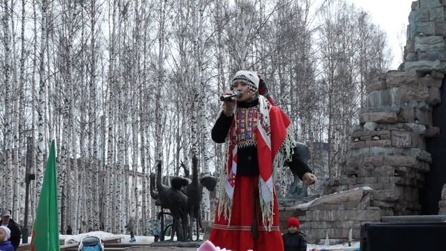 Вера Кондратьева - Кукушка (на хантыйском языке) смотреть онлайн