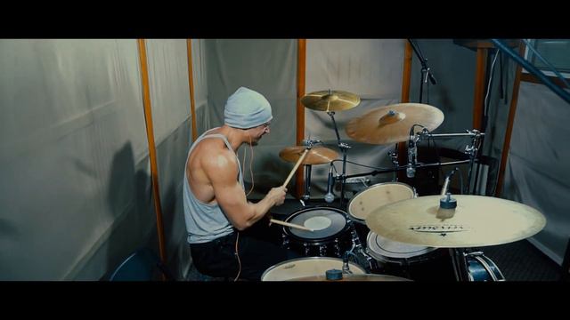Michael Jackson - Beat It (drum cover) смотреть онлайн
