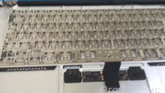 MacBook Air A1466 - замена клавиатуры. смотреть онлайн