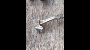 Замена ограничителя дверей Renault Laguna II. Щелчки в дверях.