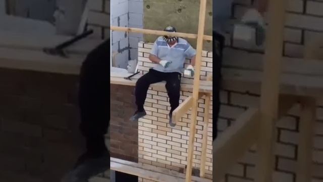 дом каменный из облицовочный кирпича