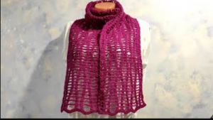 ШАРФ АЖУРНЫЙ КРЮЧКОМ.  Шарфик для начинающих. (720p).mp4
