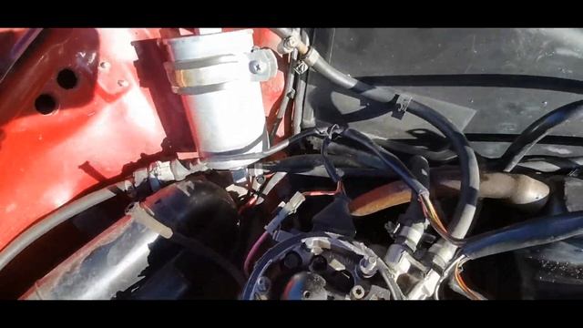 Дёргается машина на ходу AUDI 80 B3 1.8 моновпрыск. 1991 года