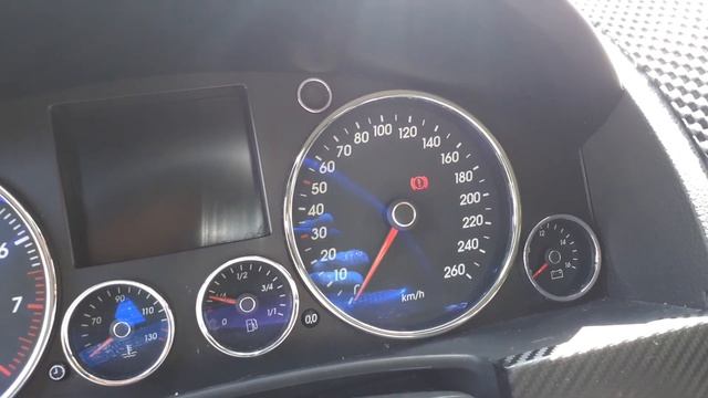 VW Touareg faulty instrument cluster /after water flooded/ no communication engine ecu, ABS, Airbag смотреть онлайн