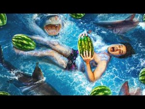 ПРОВЕРКА ГЛУПЫХ ЛАЙФХАКОВ! МОЖНО ЛИ ПЛАВАТЬ НА АРБУЗАХ?