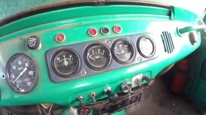 Возвращаю показания давления масла на УАЗ.