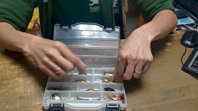 На что ловить голавля спиннингом. Коробочка с приманками. смотреть онлайн