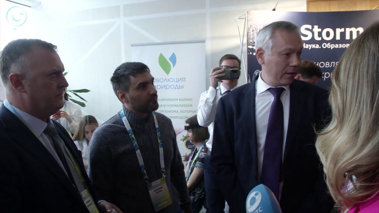 OPENBIOЭволюция природы представило новые разработки губернатору Новосибирской обл Андрею Травникову