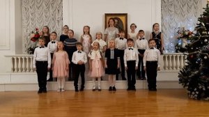 «Белые снежинки» (муз. Г.Гладкова, сл. И.Шаферана)