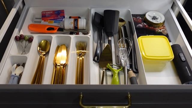 РУМ ТУР Часть 2. Моя идеальная кухня IKEA. Организация хранения на кухне. смотреть онлайн
