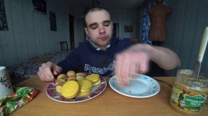 МУКБАНГ/АСМР ОРЕШКИ СО СГУЩЕНКОЙ/ ПЕЧЕНЬЕ/ АРАХИСОВАЯ ПАСТА/ ВАФЛИ/ КОФЕ/ EATING/ASMR/Mukbang #323