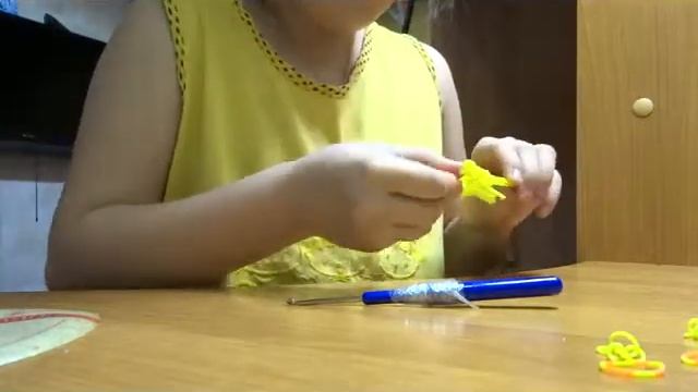 Плетение браслета Рыбий хвост смотреть онлайн