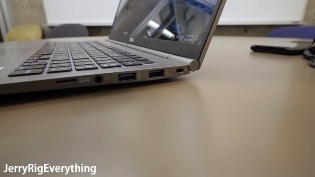 LG Gram 15 - Laptop Durability Test! - Will It Survive? смотреть онлайн