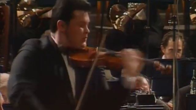 Vadim Repin plays Shostakovich Violin Concerto no. 1 - video 1992 смотреть онлайн