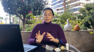 КАК ПРАВИЛЬНО чистить и заряжать камни/ЭЗОТЕРИКА/ МАГИЯ камней и кристаллов