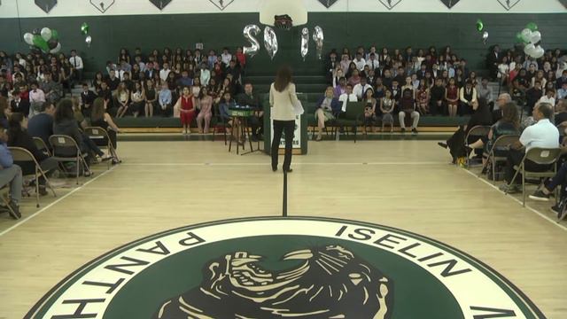 Iselin Middle School, Promotion: 2019 смотреть онлайн
