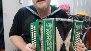 Гармонь! Три волшебные кнопки часть 2 ? содиняем руки!