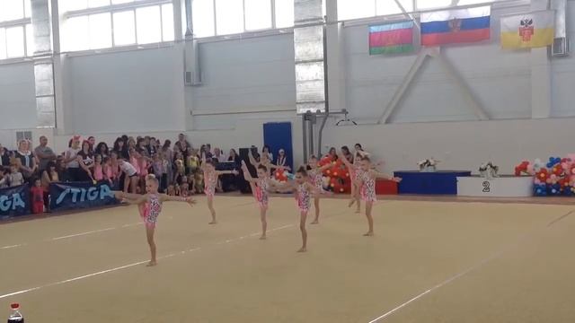 Эстетическая гимнастика,"Аура-лазурь",г.Краснодар,6-8 лет смотреть онлайн