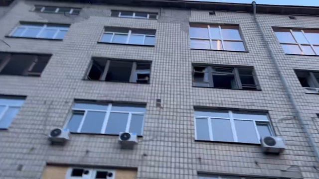 Киев сегодня! Вы удивитесь, как они успели восстановить разрушенный отель ￼! смотреть онлайн