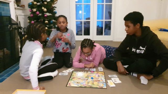 The Game of Life Junior // Smarty Sisters Having Fun смотреть онлайн