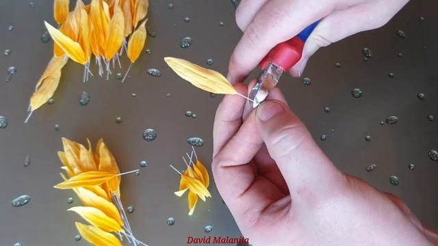 Шикарный и Пышный ПОДСОЛНУХ из МАСТИКИ _ Подсолнух из Мастики _ Подсолнух _ Davi смотреть онлайн