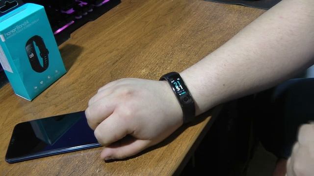 HONOR BAND 4 пожалуй лучшие ЧАСЫ!!!!! смотреть онлайн