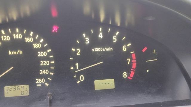 Ниссан максима а33 , проблема с оборотами , кто знает решение подскажите