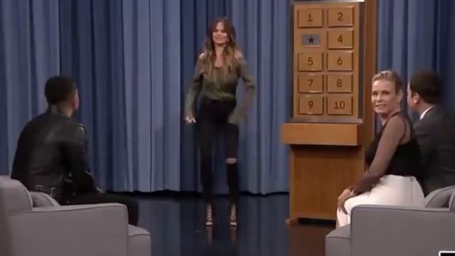 Candace Owens Torches Chrissy Teigen's bullying Apology смотреть онлайн