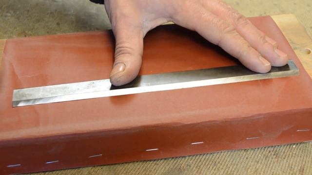 Догонка ножей перед установкой на фуговальный станок. смотреть онлайн