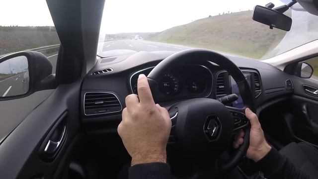 Beklenen Test | Renault Megane 1.3 TCE 140 HP Manuel VS Racechip 170 HP EDC | Performans Kıyaslama смотреть онлайн