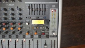 Обзор пульта BEHRINGER XENYX QX1222USB Для стримов не подходит?