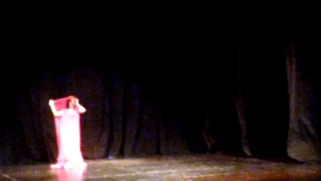 Camila Rodríguez- Examen final en la Arabian Dance School смотреть онлайн