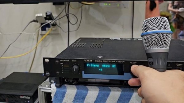 Lexicon pcm81 - delay/echo testing.