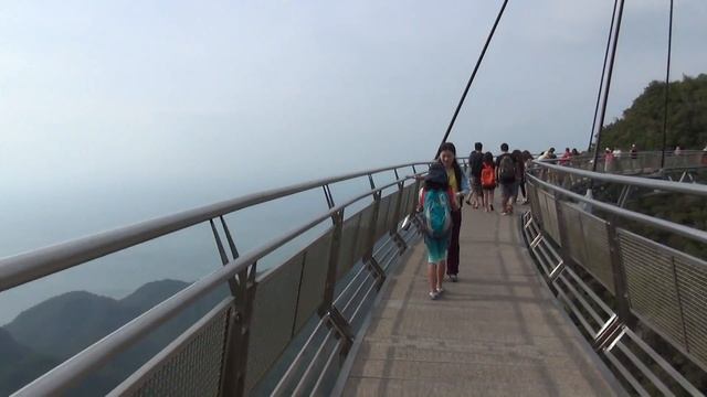 НЕБЕСНЫЙ МОСТ. Достопримечательность №1 на Лангкави смотреть онлайн
