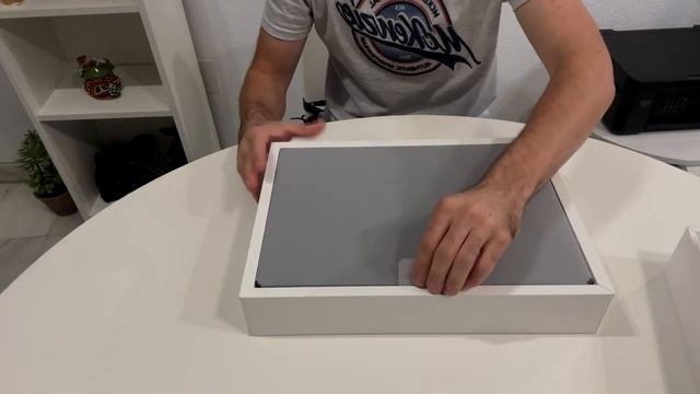 Primer Vistazo Al Nuevo Color MacBook Pro Con Nuevo Chip M3 Pro