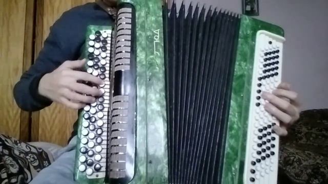 Єврейський танець "7-40" на баяні (кнопковому акордеоні) смотреть онлайн