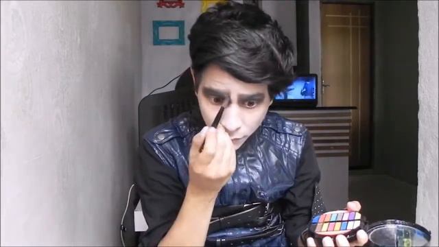 DIY::Edward mãos de tesoura Tutorial Halloween Make UP - Brício Weitz смотреть онлайн