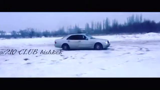 Мерседес Е240 2,6. Дрифт смотреть онлайн