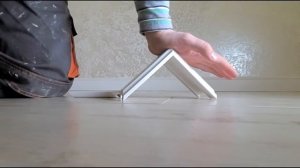 Как приклеить полиуретановый плинтус? Надежный стык!!