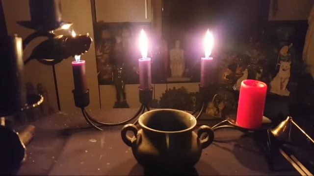РИТУАЛЬНЫЙ КОСТЁР СЖИГАЮЩИЙ БЕЗДЕНЕЖЬЕ. ДЛЯ ВСЕХ. смотреть онлайн